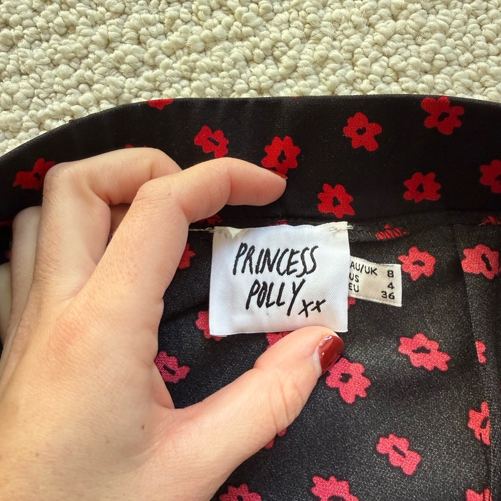 Floral Black and Red Women's Skirt - Picture 3 of 3